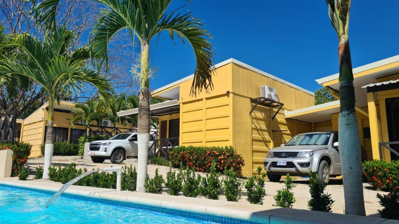 Chalet San Juanillo Exterior photo